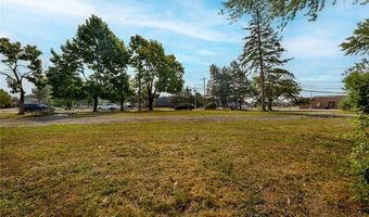 220 Meyer Rd, Amherst, NY 14226