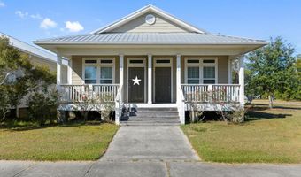 318 Saint Francis St, Bay St. Louis, MS 39520