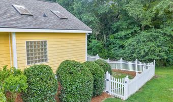 104 Westlake Cir, Americus, GA 31709