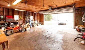 214 S Elm St, Albion, IN 46701