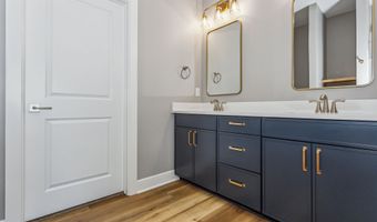 429 E Lexington Ln, Andover, KS 67002