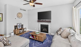 624 18th St SE, Altoona, IA 50009