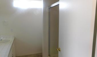 9049 Aspen Ave, California City, CA 93505