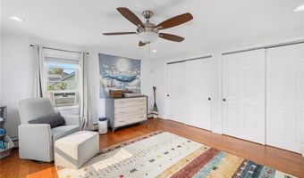 121 Spofford Ave, Warwick, RI 02888