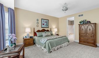 1533 Dietrich Place Ct, Ballwin, MO 63021