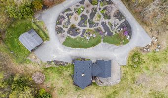 237 River Rd, Avon, ME 04966