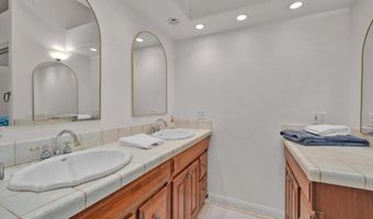 4676 Barcelona Way, Oceanside, CA 92056