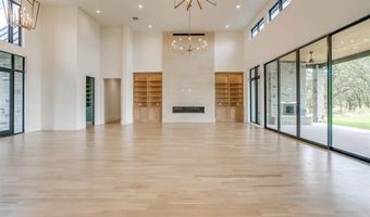 535 Royal Santana Run, Weatherford, TX 76087