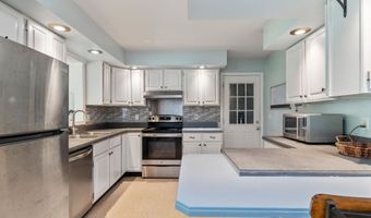 113 Gazo Ave, Burlington, VT 05408