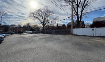 500 S COURTHOUSE Rd 11, Arlington, VA 22204