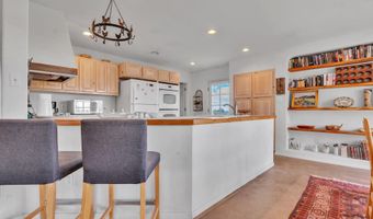 553 Hondo Seco Rd, Arroyo Seco, NM 87514