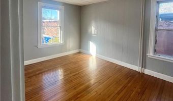 9 Sherman St 1L, Newport, RI 02840