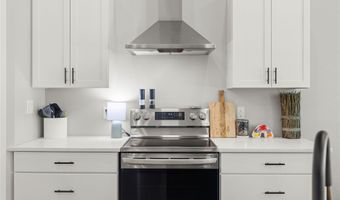 1040 W Trace Pl, Polk City, IA 50226