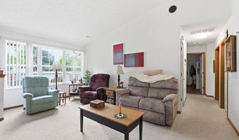 1238 Hunters Walk, Ashland, OH 44805