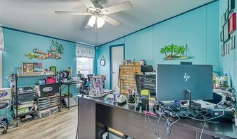 945 Tanner Lndg, Monroe, MI 48161