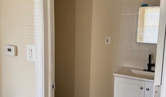 2518 W FRANKLIN St, Baltimore, MD 21223