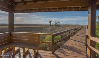 206 Willow Point Rd, Beaufort, SC 29906
