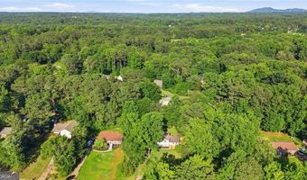 2420 Red Fox Run NW, Acworth, GA 30101