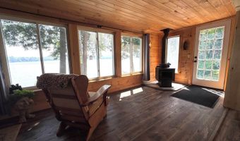 12 Beech Ridge Dr, Abbot, ME 04406