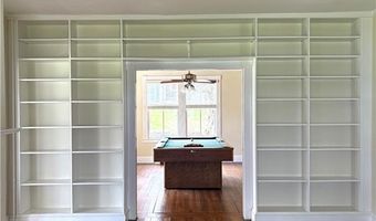 41 Walcott Ave, Jamestown, RI 02835