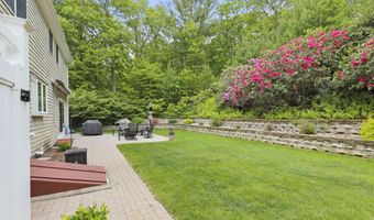 5 Lancaster Ln, Bourne, MA 02532