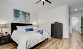 11251 La Madre Ridge Dr, Las Vegas, NV 89135