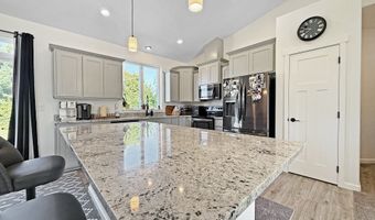 7205 EDGE CLIFF Dr, Brookings, OR 97415