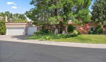 6404 Meadow Hills St NE, Albuquerque, NM 87111
