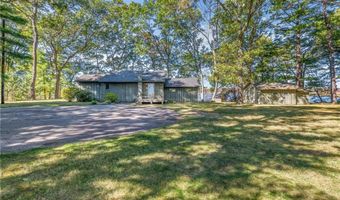 15 George W Finnerty Rd, Barrington, RI 02806