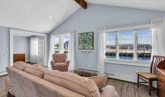 209 Fernwood Dr, Bayville, NJ 08721