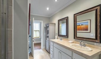 58 Church St, Belfast, ME 04915