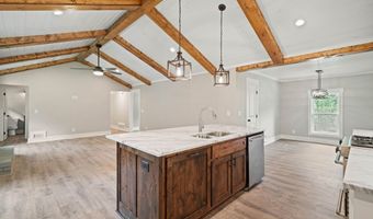 136 Ridgecrest Dr, Ball Ground, GA 30107