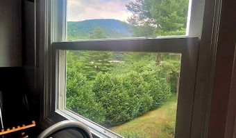 35 Cedarcliff Cir, Asheville, NC 28803