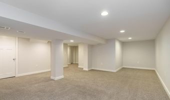 163 Garden Rd, Columbus, OH 43214