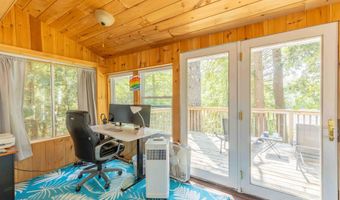 30 S Shore Dr, Barnstead, NH 03225
