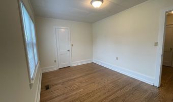 140 S Dunn St, Angier, NC 27501