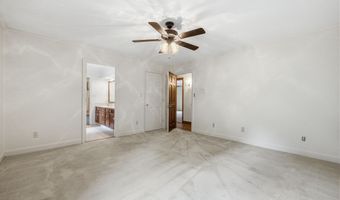 628 Charlotte St, Athens, TN 37303