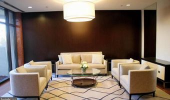 1530 KEY Blvd 1319, Arlington, VA 22209