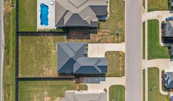 17050 Stonegate Dr, Athens, AL 35613