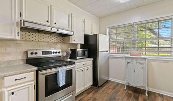 910 E Horner St, Atmore, AL 36502
