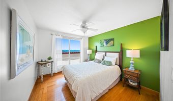 846 Mokulua Dr, Kailua, HI 96734