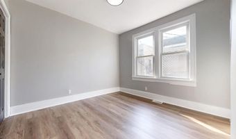 722 Pearl Pl, Atlantic City, NJ 08401