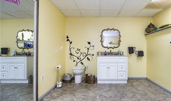 38 Mark Dr, Lincoln, RI 02865