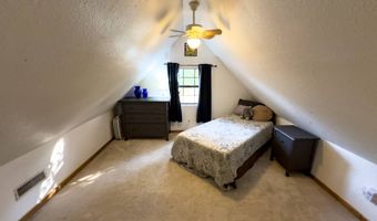 7011 Ragan Rd, McAlester, OK 74501