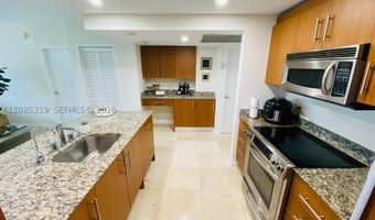 10275 E Collins Ave 324, Bal Harbour, FL 33154