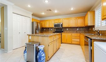 9904 Garamound Ave, Las Vegas, NV 89117