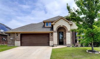 104 Gateway Dr, Alvarado, TX 76009