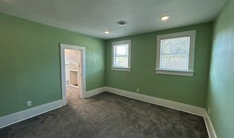 144 W 6th St, Ainsworth, NE 69210