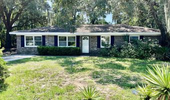 13 Ferry Dr, Beaufort, SC 29907