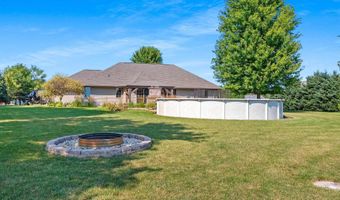 3561 GRAND MEADOWS Xing, Neenah, WI 54956
